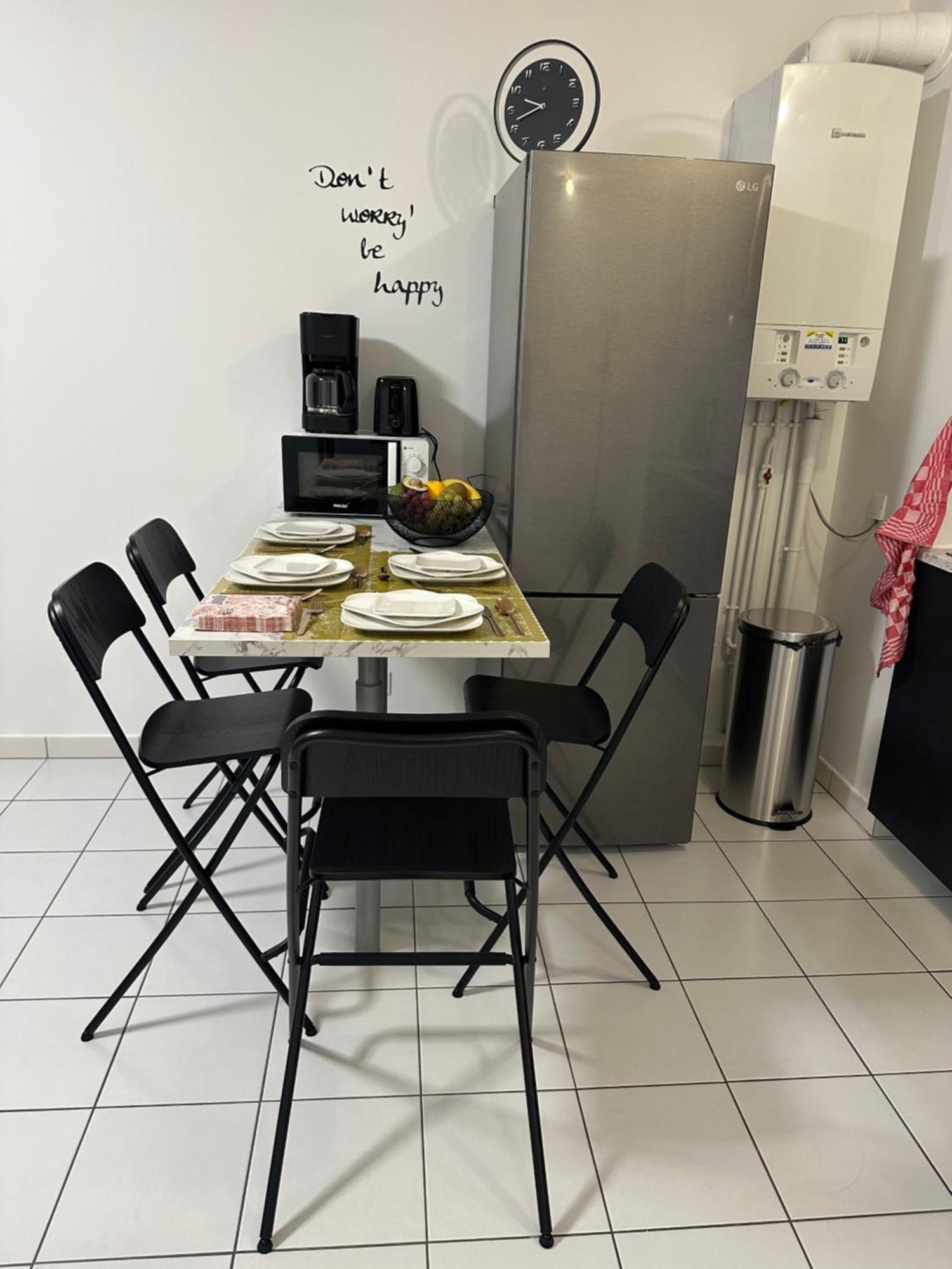 Appartement Aeroport Cdg, Paris Disneyland, Eiffel Tower, Jo 2024 Montévrain