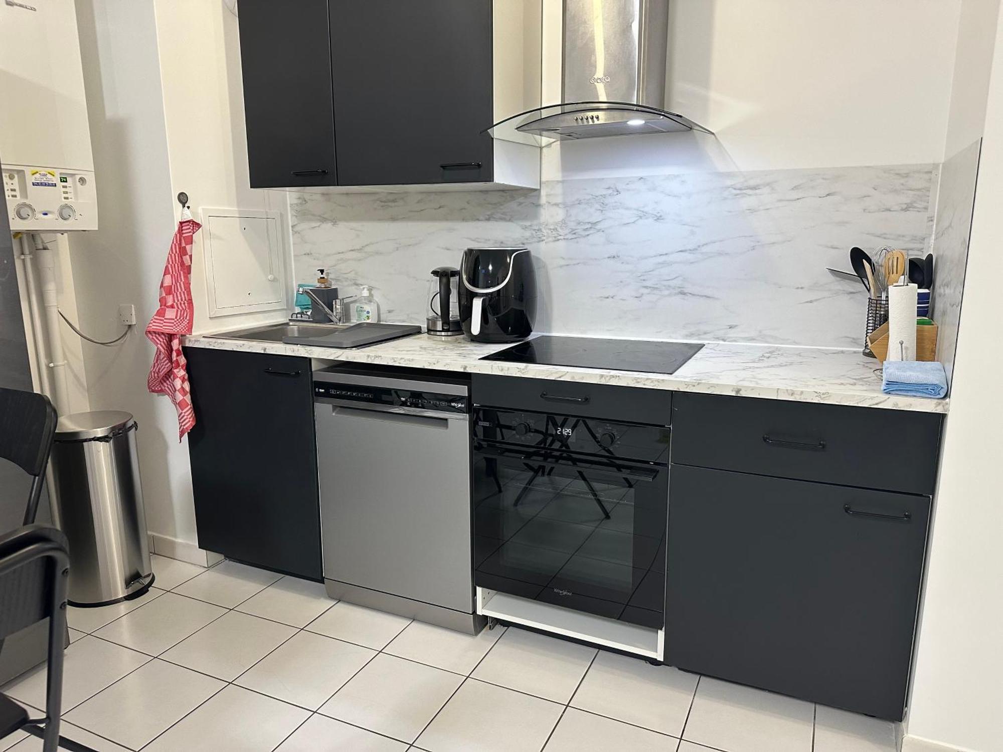 Appartement Aeroport Cdg, Paris Disneyland, Eiffel Tower, Jo 2024 *